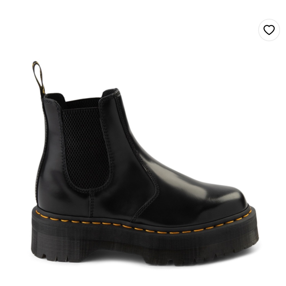 Dr. Martens 2976 Platform Chelsea Boot